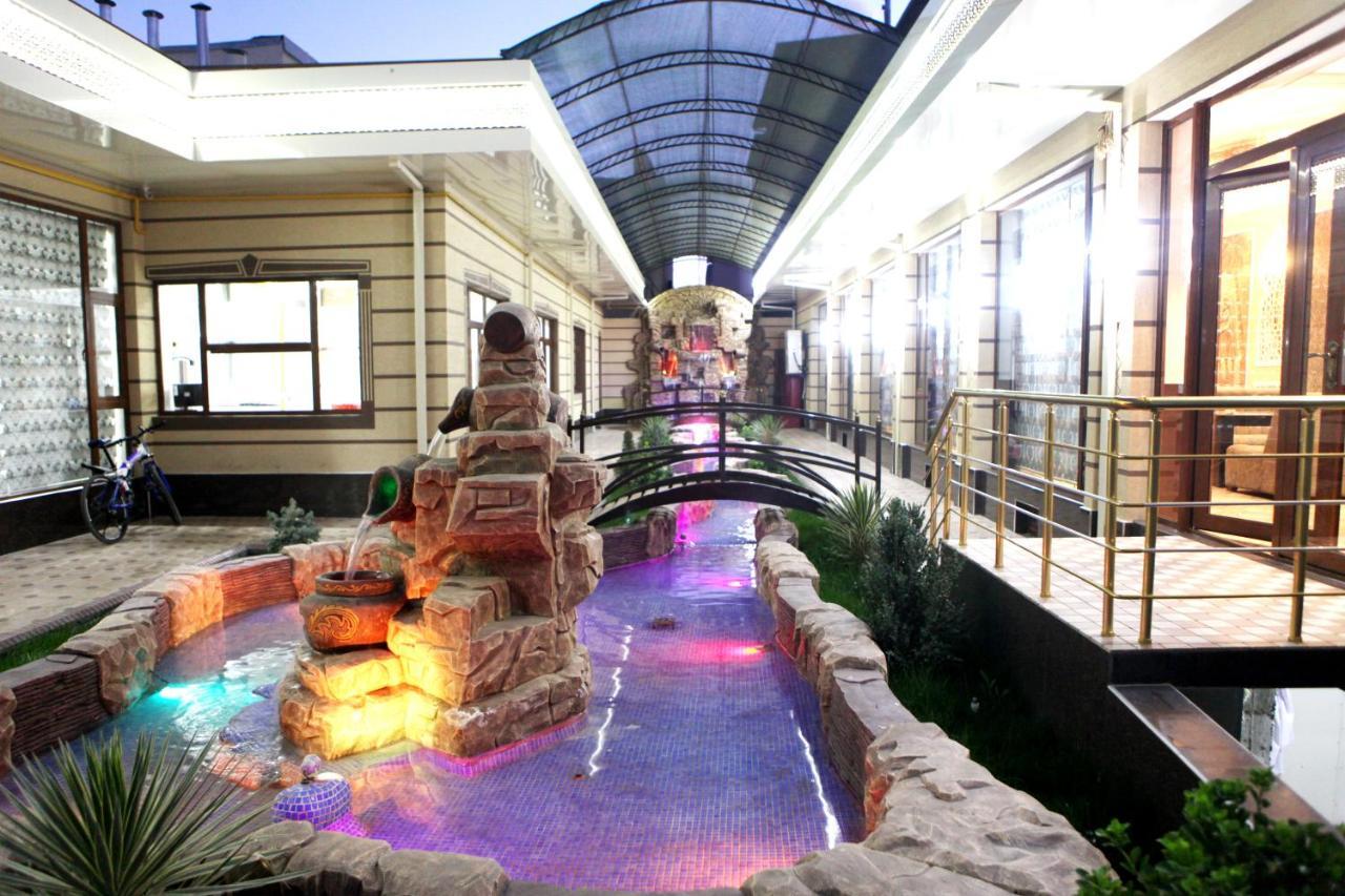 Hotel Naxshab Qarshi Exterior foto