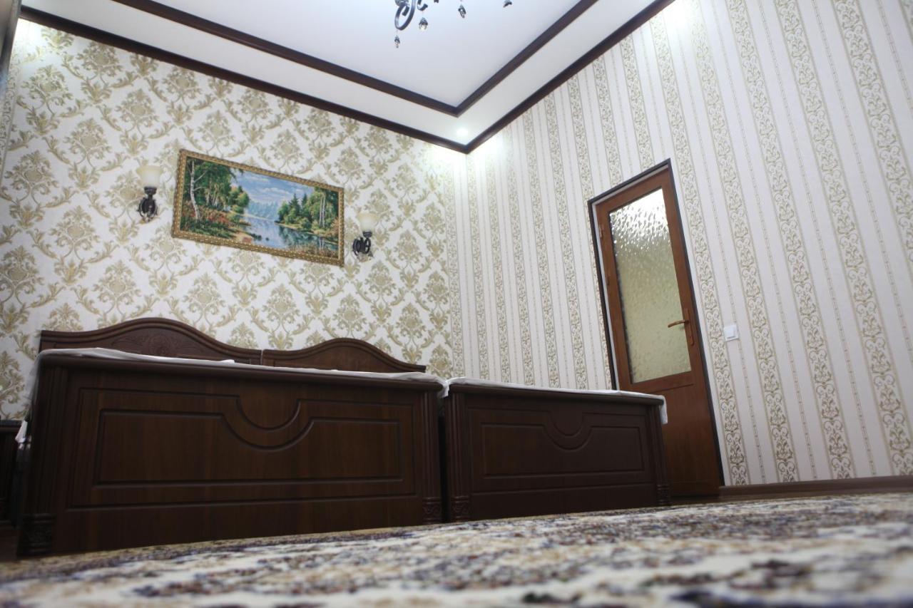 Hotel Naxshab Qarshi Exterior foto