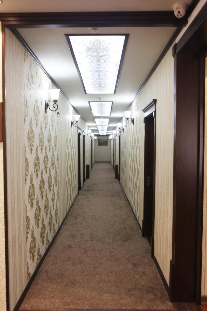 Hotel Naxshab Qarshi Exterior foto